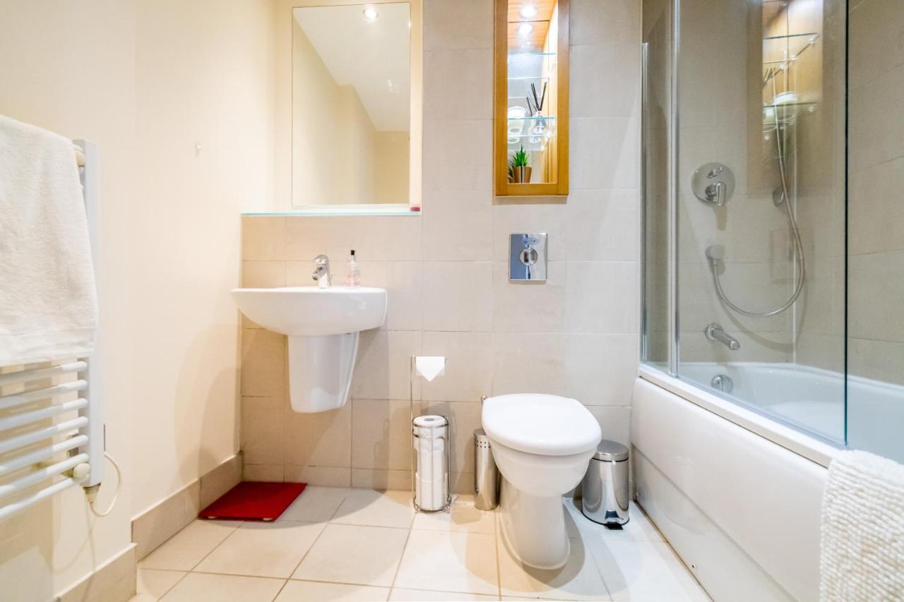 Spacious City 2 Bed, 2 Bath, Free Parking & Wifi Sheffield Exterior foto